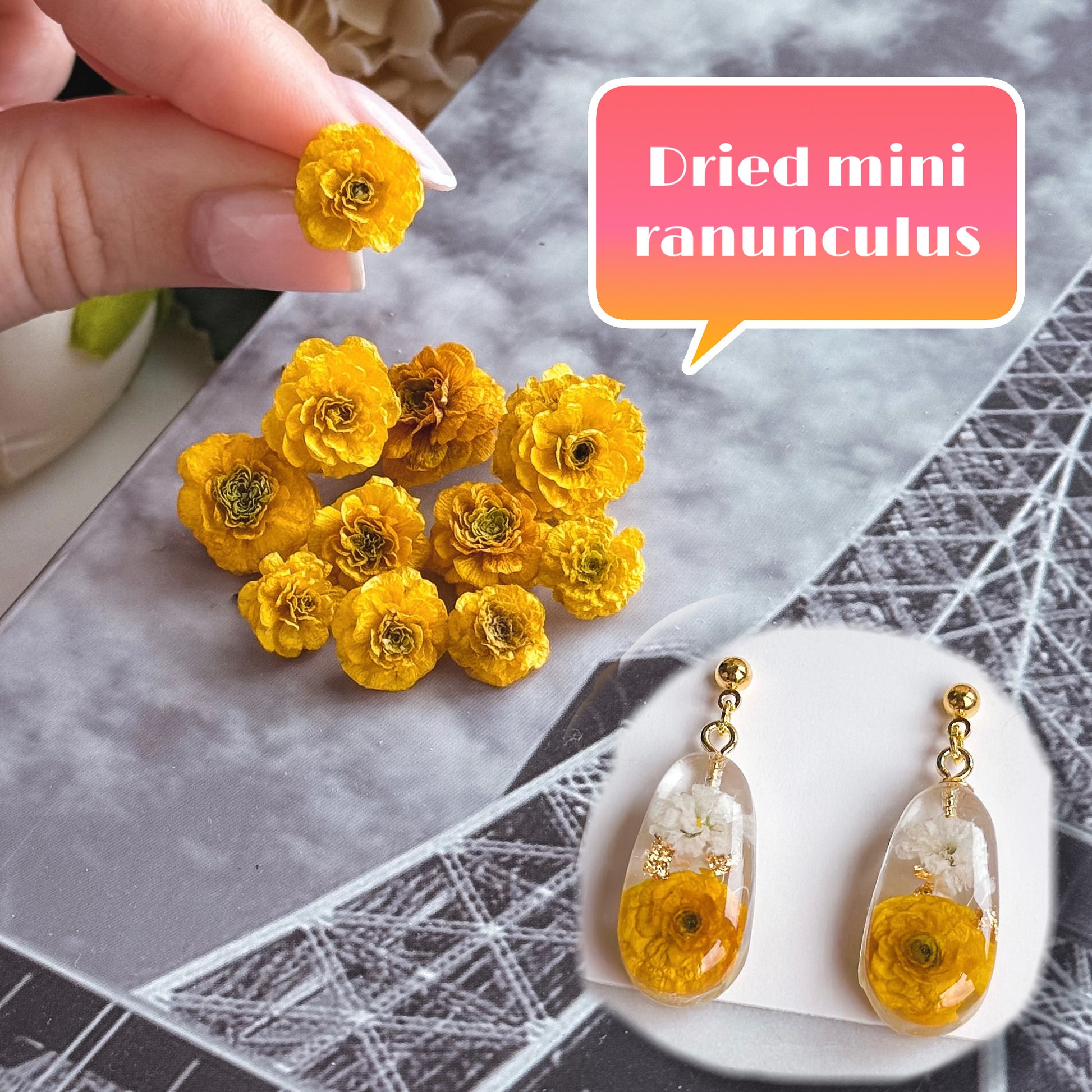 dried flowers, perfect for use in molds and resin creations