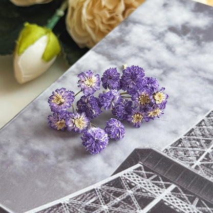 dried flowers, perfect for use in molds and resin creations