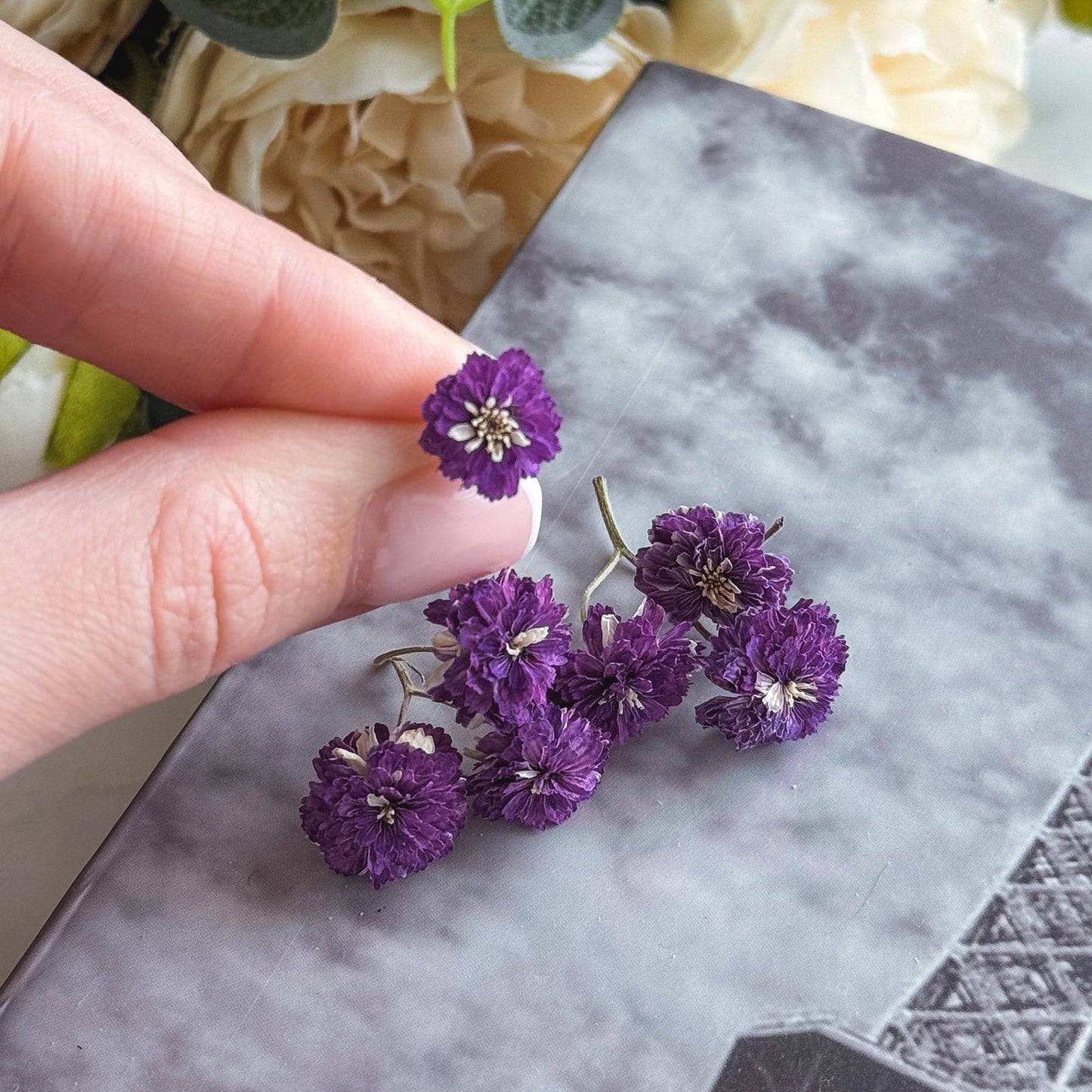 dried flowers, perfect for use in molds and resin creations