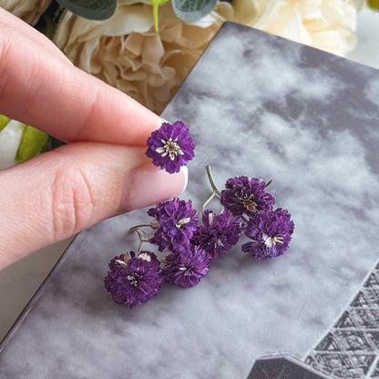 dried flowers, perfect for use in molds and resin creations